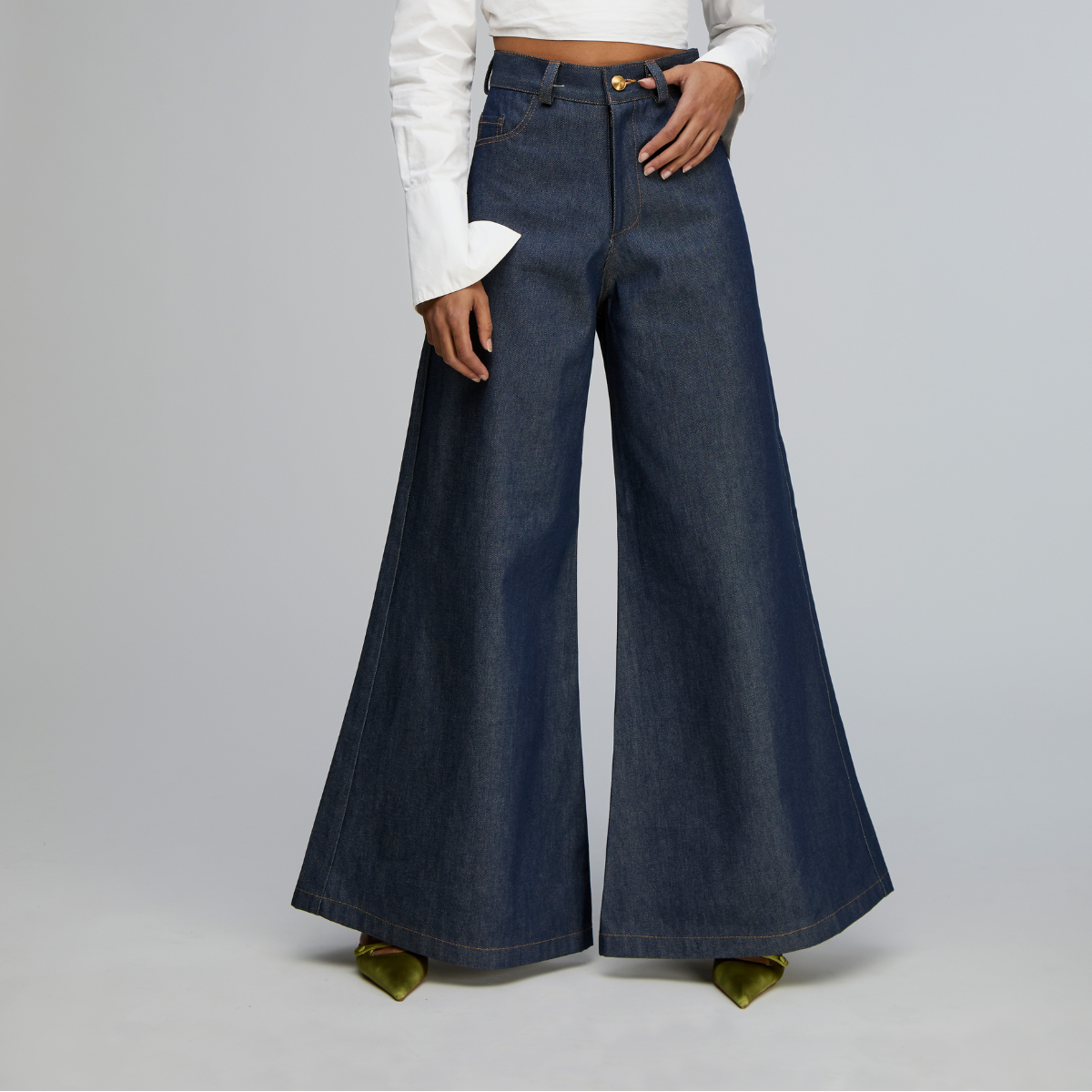 Sarlat Ultra Wide-Leg High Waist Jeans
