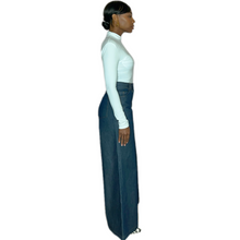 Load image into Gallery viewer, Sarlat High Waist Super Wide Leg Jean
